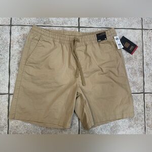 Vans Range Elastic Shorts 18” out seam men’s size medium
